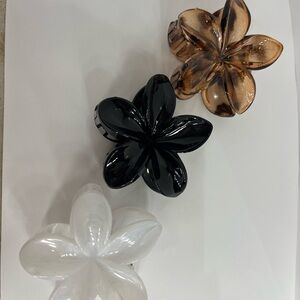 Elegant Floral Hair Clips Set - Black, Brown, and White